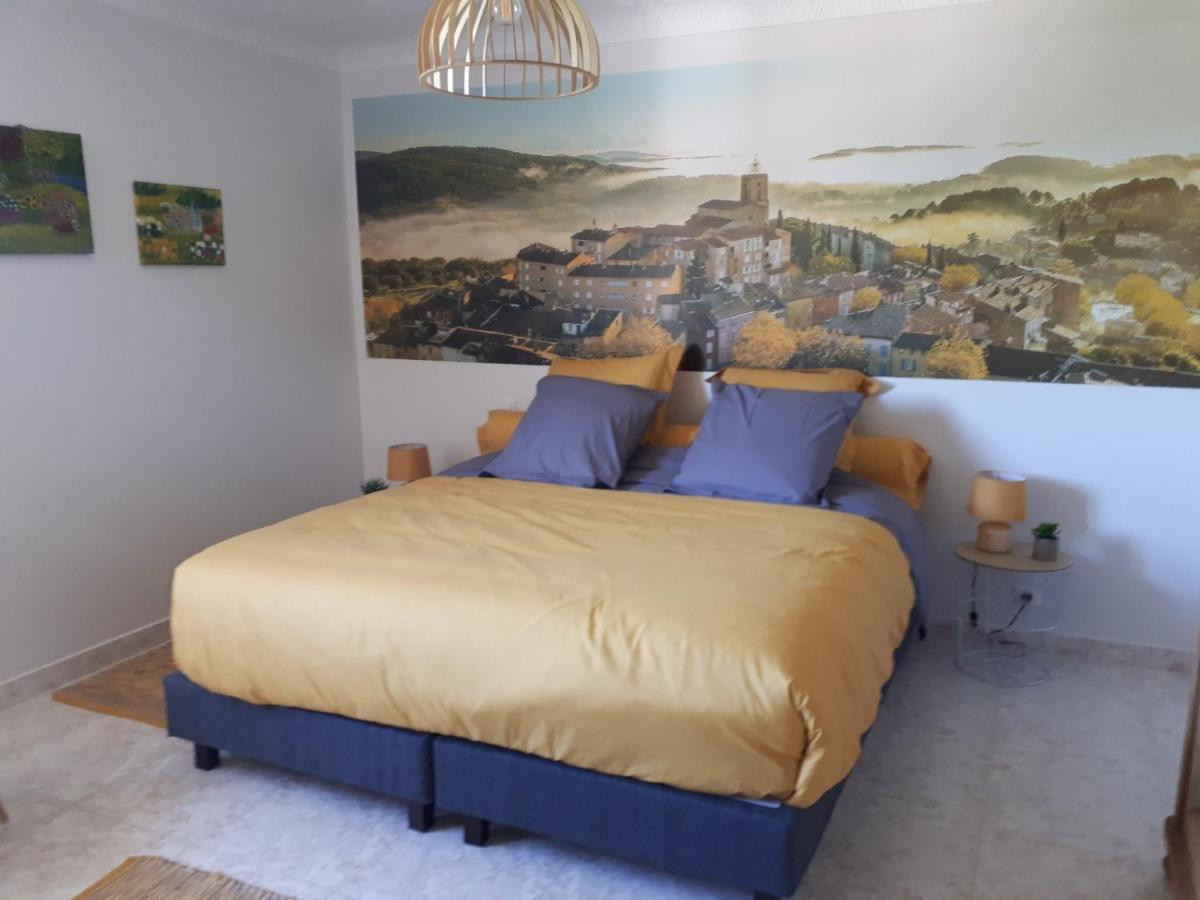 La Villa Des Ames Liees Draguignan Exterior photo